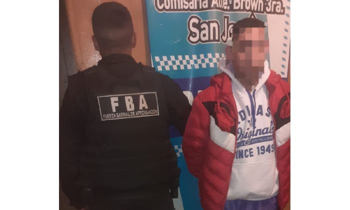 Almirante Brown – Detienen a un hombre con pedido de captura